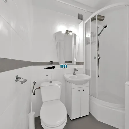 Daire Teczowa Comfort By Bookinghost *