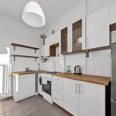 Teczowa Comfort By Bookinghost *